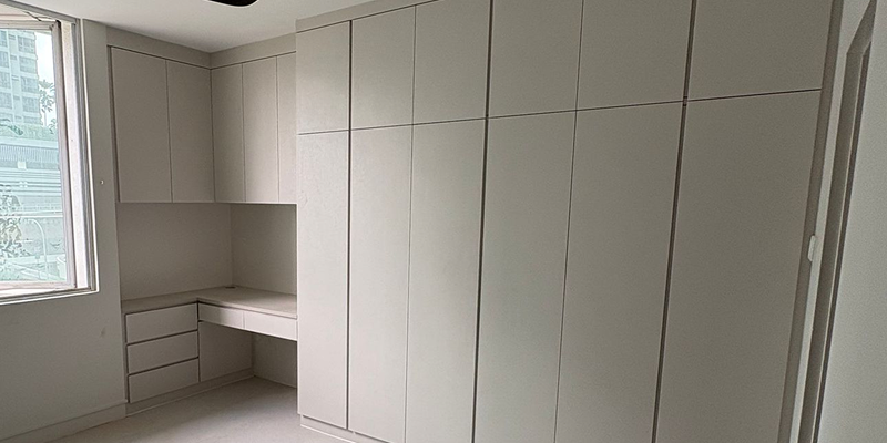 Mayspring Master Wardrobe