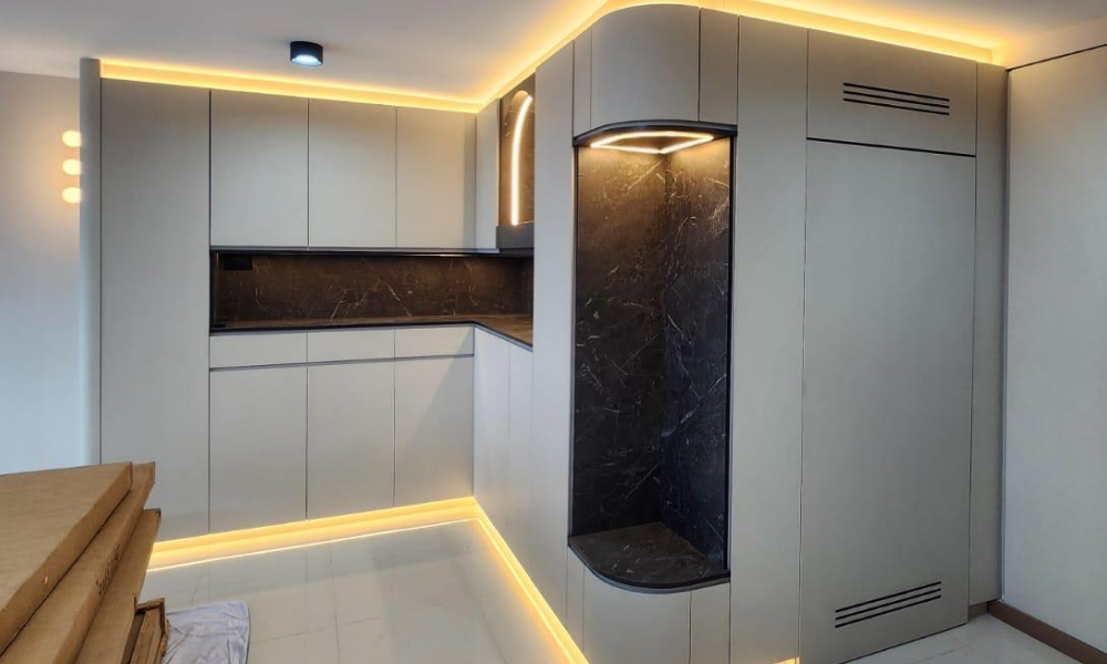 Toa Payoh Shoe Cabinet & Foyer
