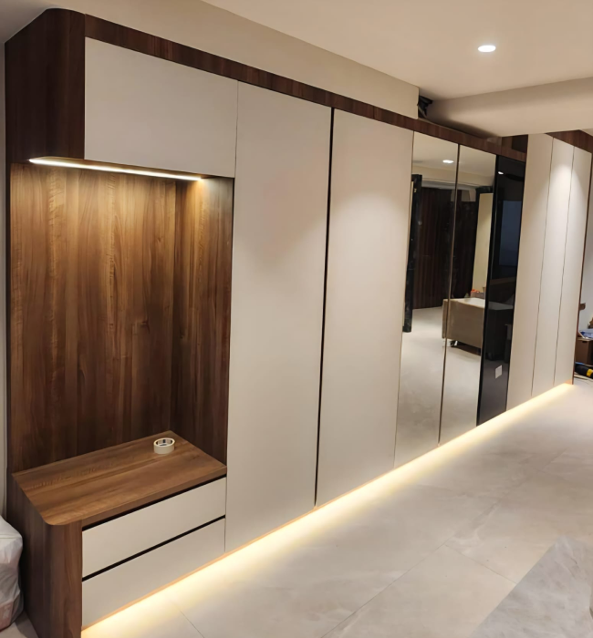 International Plaza Shoe Cabinet