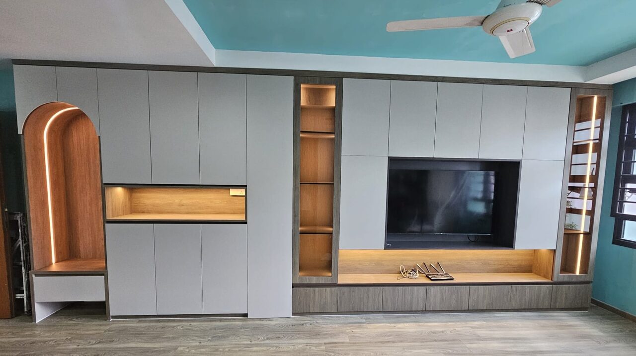 Segar Road HDB living feature wall in stone grey and oak