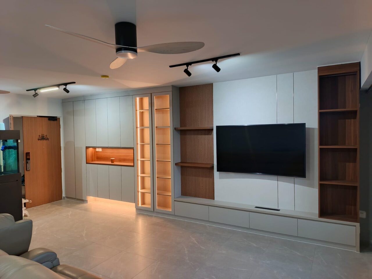Sengkang East HDB living feature wall with oak display towers